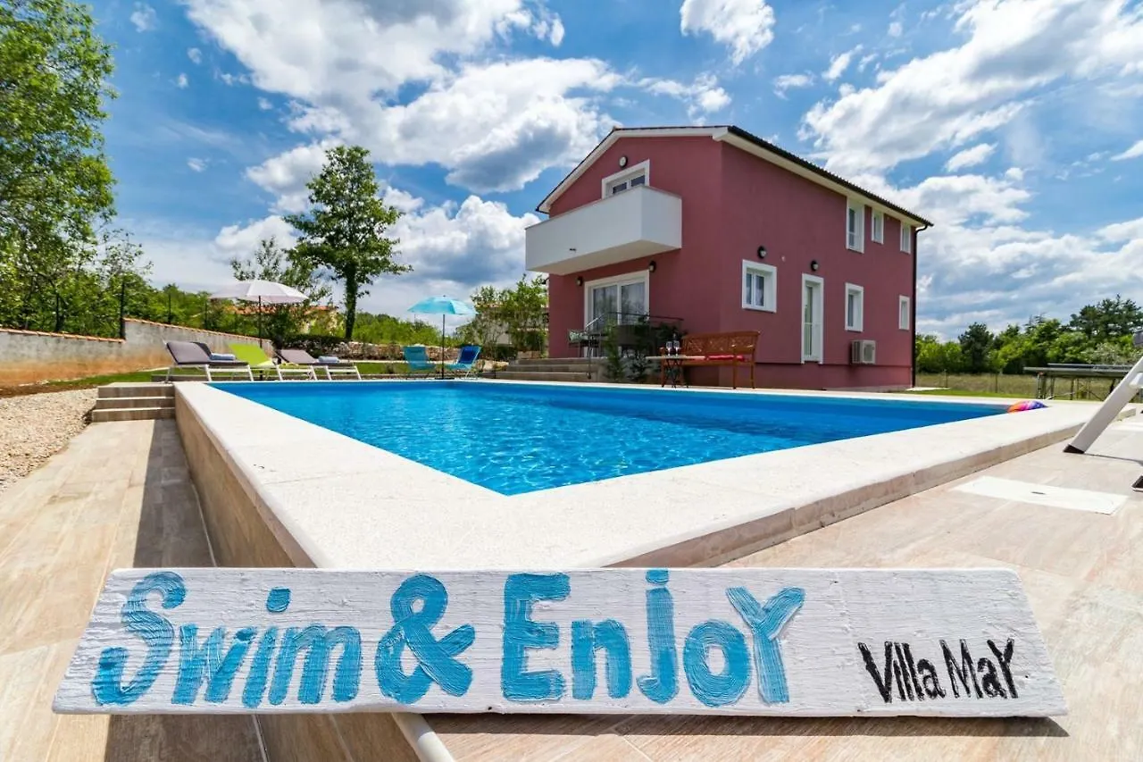 Villa May Tinjan