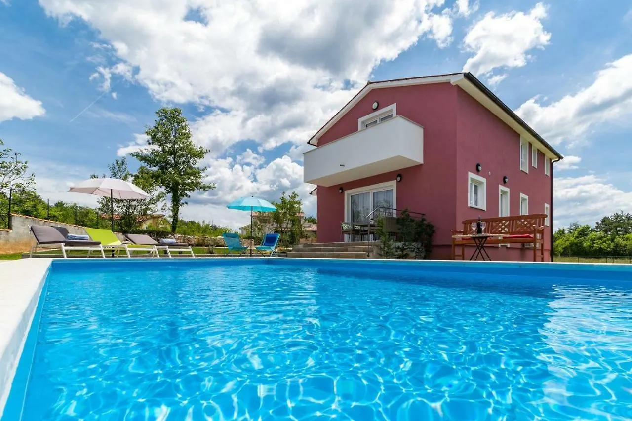 Villa May Tinjan Chorvatsko